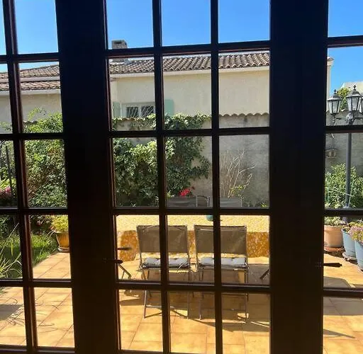 Βίλα Maison Familiale Idealement Situee Avec Le Confort Νιμ